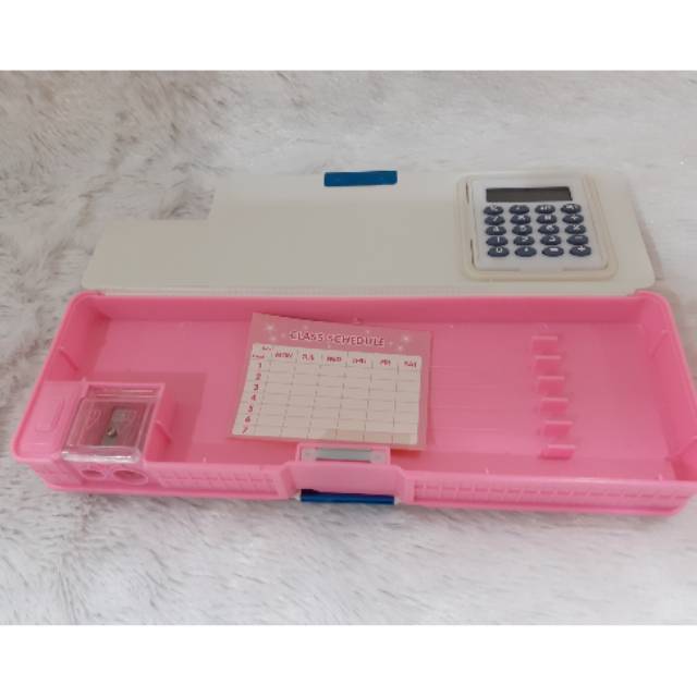

Tempat pencil plus kalkulator