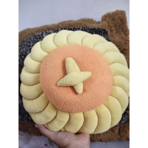 boneka kue