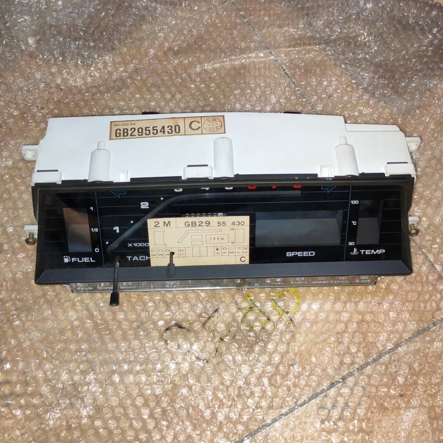 Mazda Genuine Parts Speedometer Assy Mazda 626 GLX 1984-1986 GB2955430