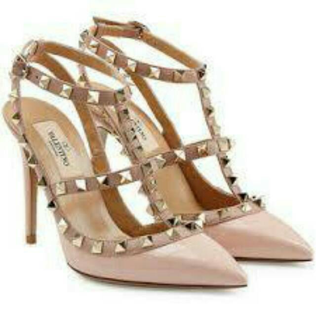 harga heels valentino