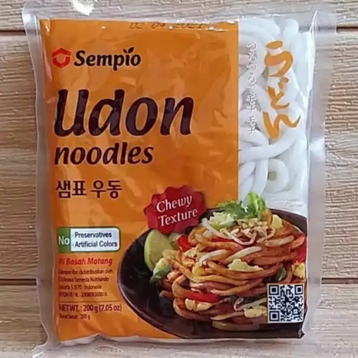 

Mie Udon / Udon Noodle ( 200 gr )