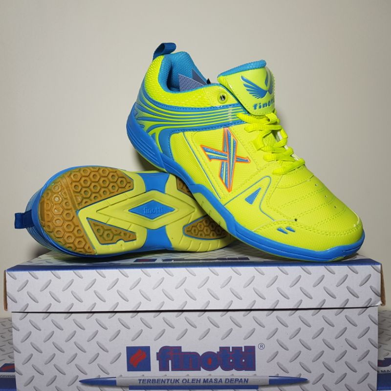 Sepatu Olahraga Bulutangkis Badminton Futsal Voli FINOTTI Berkualitas Original Asli Ringan Nyaman Te