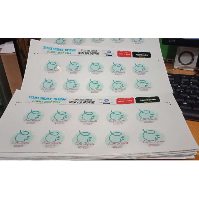 

STICKER CROMO A3 + CUTTING+LAMINTING GLOSSY/DOFF