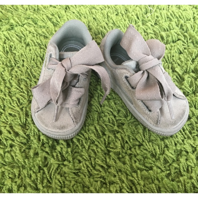 Preloved Puma Heart Suede Baby Shoes Size US 5C /UK 4K / fit to 13cm (no box) NEGO