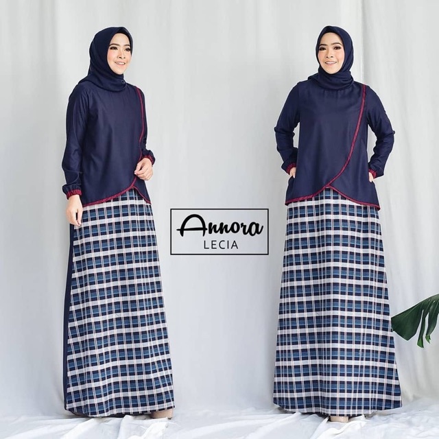 Lecia Dress by Annora