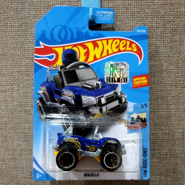 Hot wheels " BOGZILLA " BIRU factory sealed 2019
