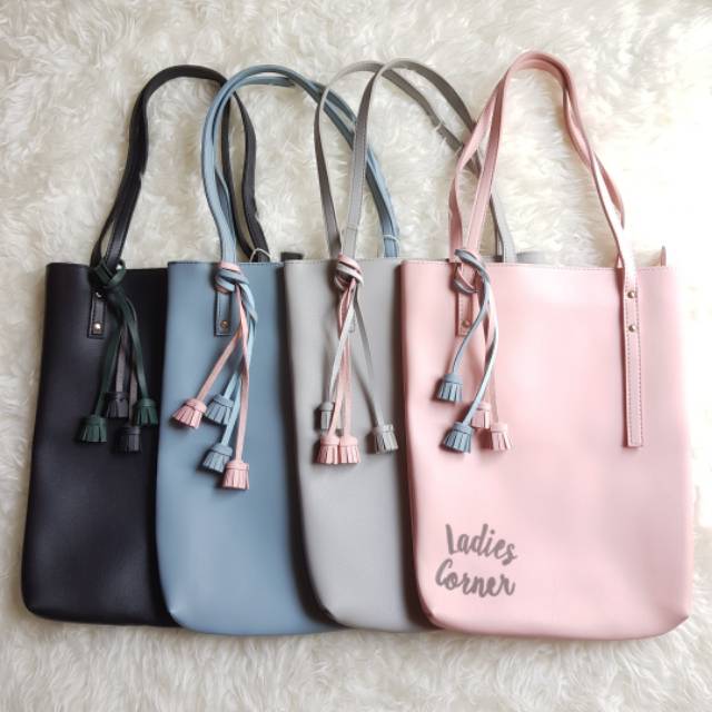 SHOULDER BAG WITH TUSSEL TOTE BAG MINISO  TAS  KULIAH LAPTOP 