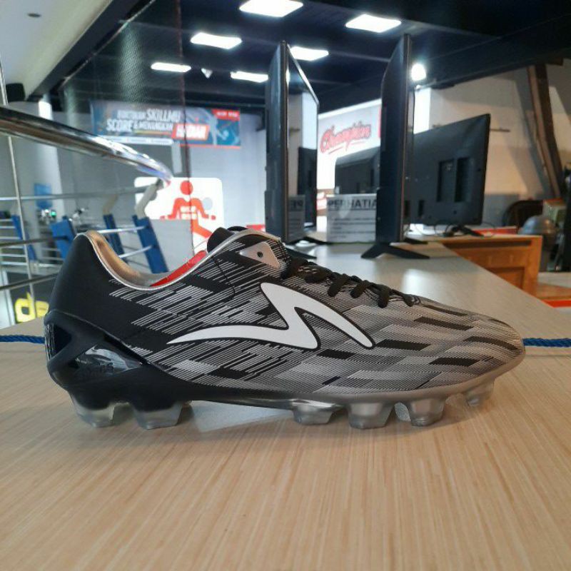 Specs Sepatu Bola Accelerator Light Speed II Pro FG 39-44