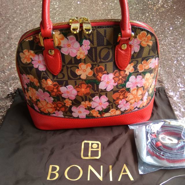 BONIA Monogram Alma Flower
