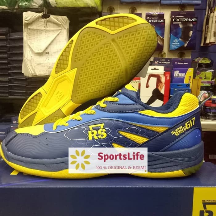 SEPATU BADMINTON RS SUPER SERIES 617