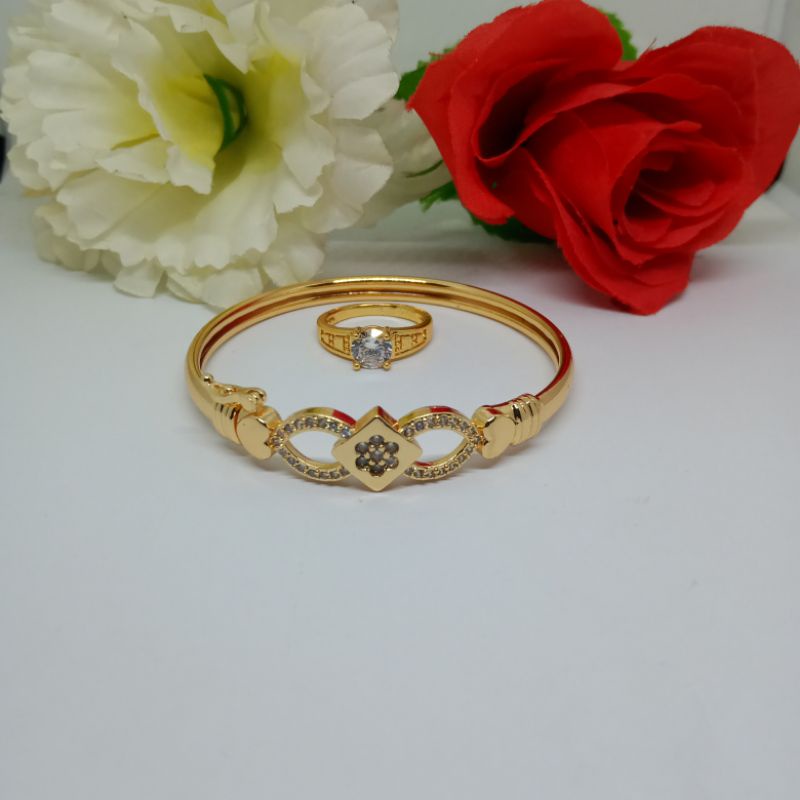 gelang set cincin 23, gelang perhiasan fashion wanita import, gelang perhiasan mirip mas asli.