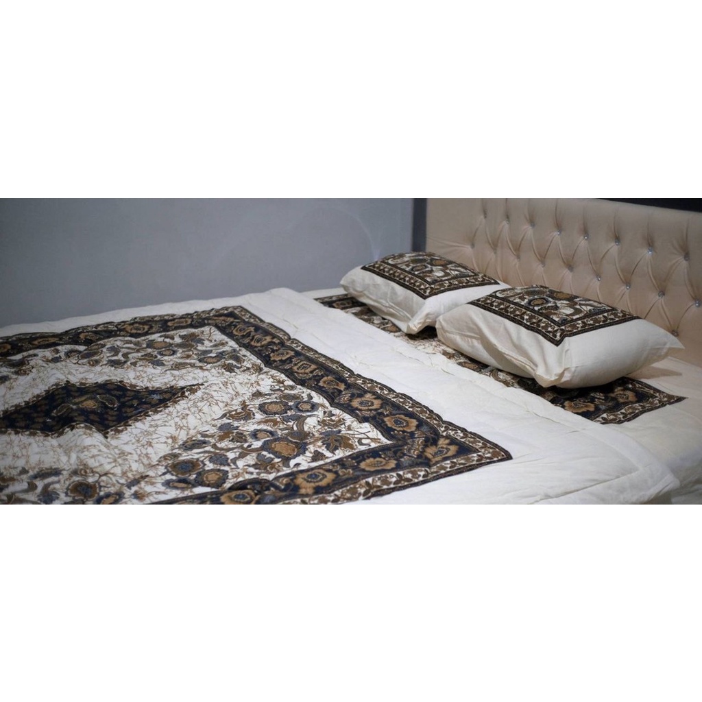 SET SPREI BATIK DAN BED COVER BATIK SOGAN WAYANG SIZE 180 x 200cm