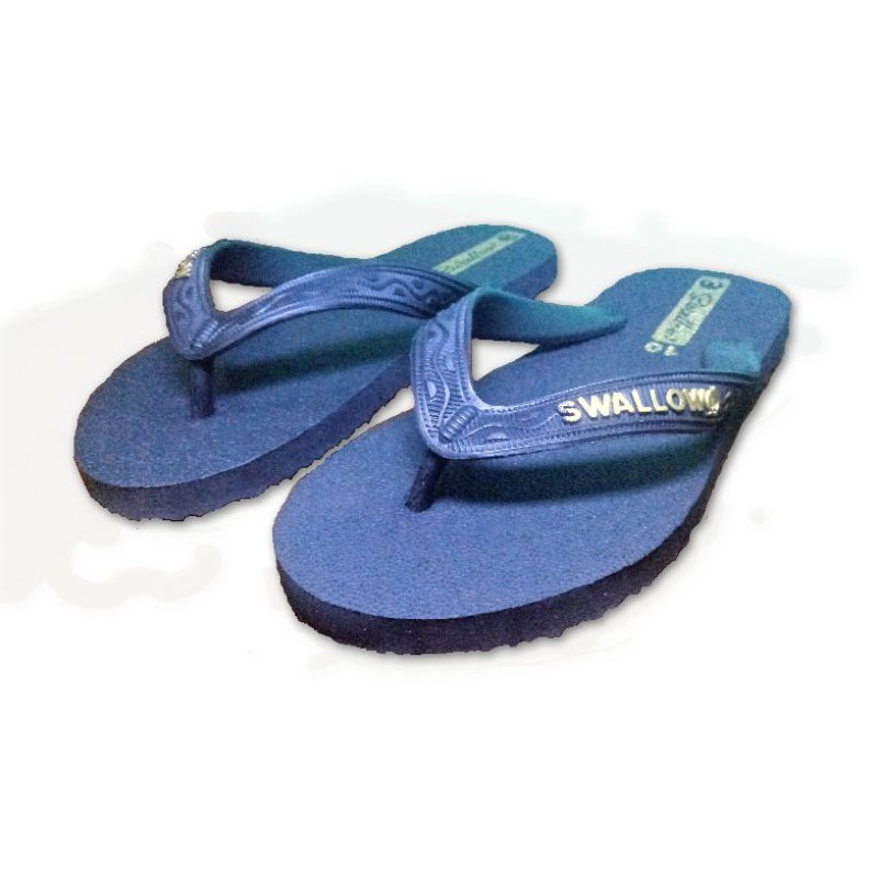 SENDAL SWALLOW HITAM TULISAN EMAS