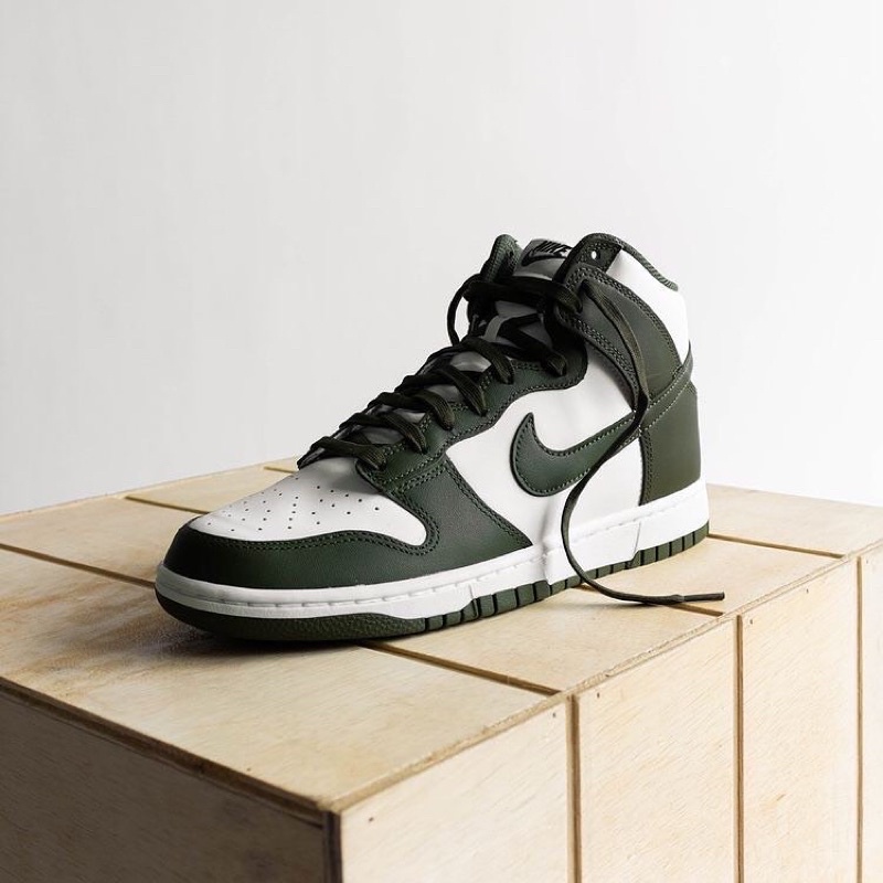 cargo khaki dunk