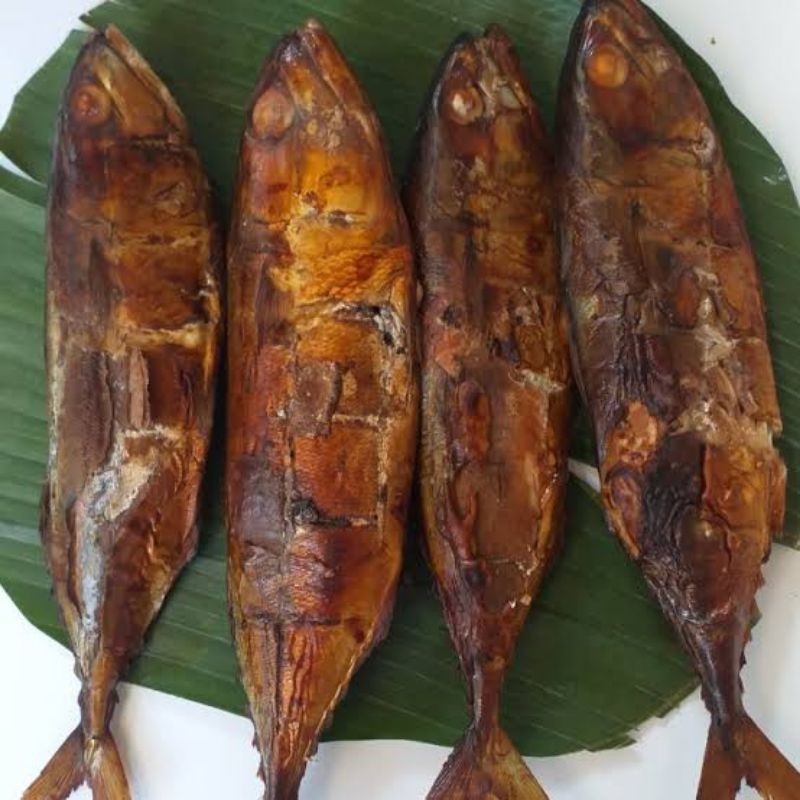 

ikan asap kembung berkualitas - isi 1 Pcs