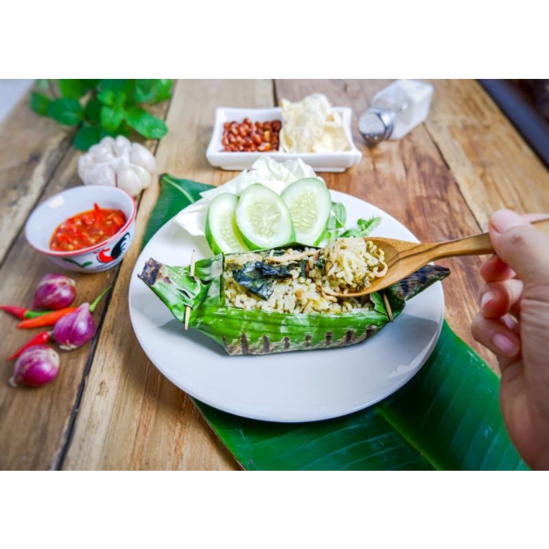 

Nasi Bakar (Ayam/Daging Sapi, Teri Medan, tongkol suwir) - Siap Saji