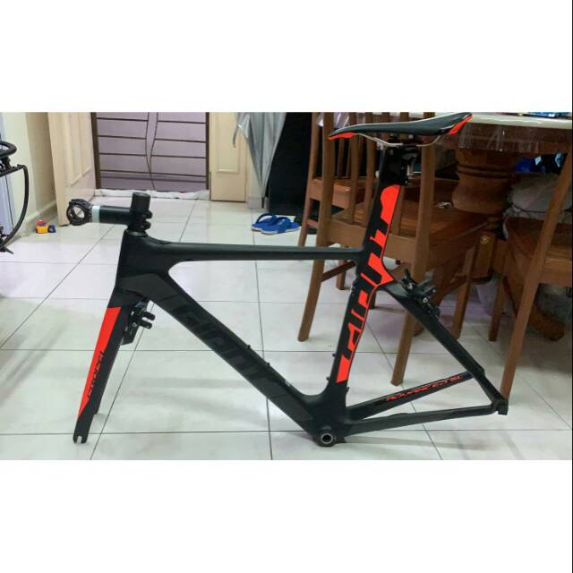 giant propel harga