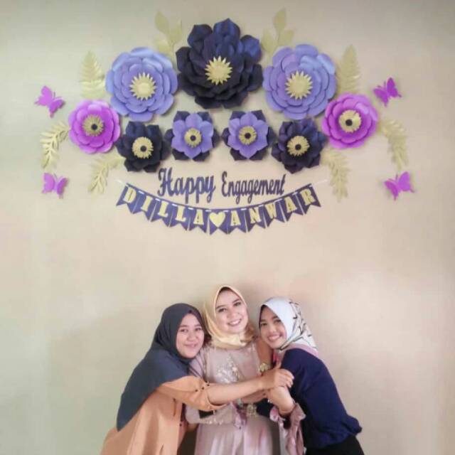 

Paperflowers/bungakertas+ nama dan tulisan
