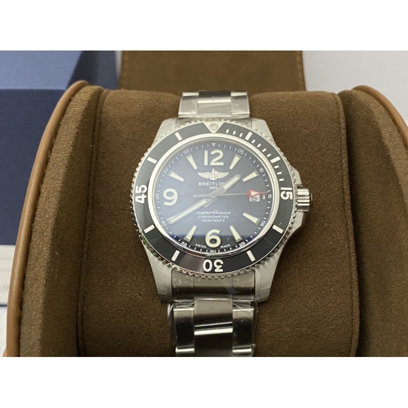 ORIGINAL BNIB BREITLING SUPEROCEAN II AUTOMATIC  BLACK 42MM