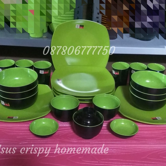 L.Maryanne Melamin Set Hijau 24 Pcs Golden Dragon - Piring Hijau