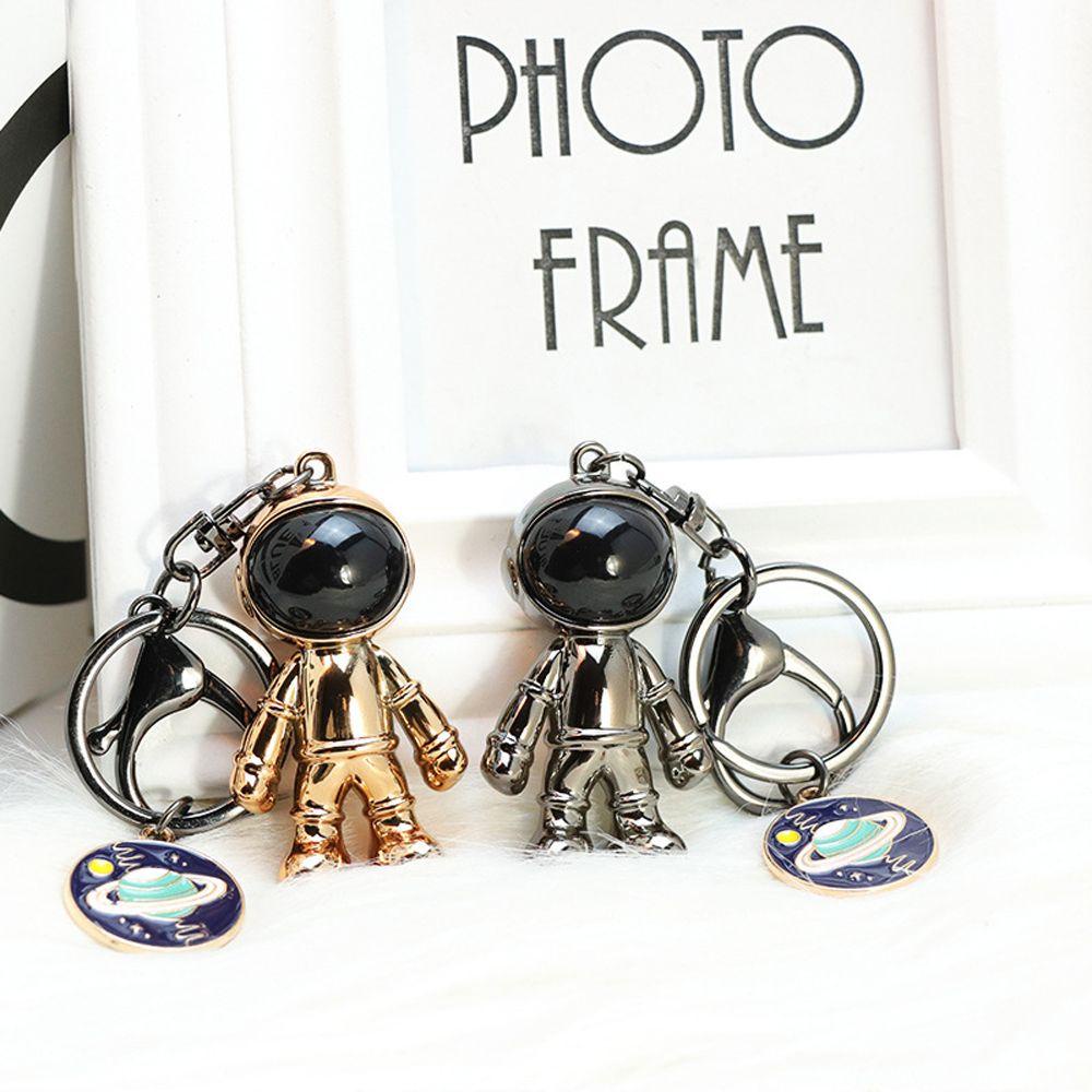 Lanfy Gantungan Kunci Astronot Kepribadian Fashion Perhiasan Astronot Semesta Electroplating Planet Key Chain