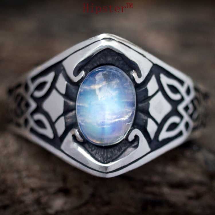 Ornamen Cincin Batu Bulan Warna-Warni