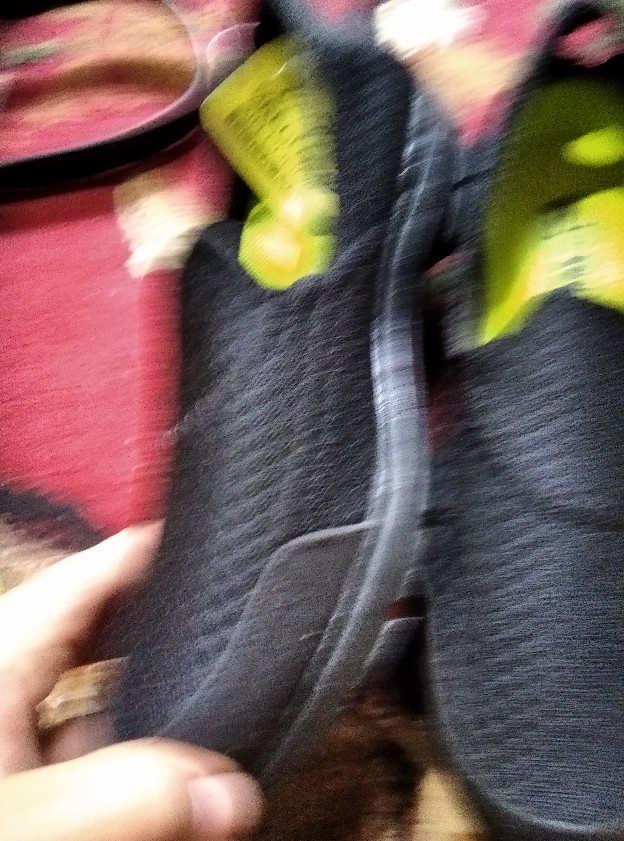 Sepatu Slip On Wanita. Sepatu Wanita Slip On. Sepatu Wanita Murah. Sepatu Batik Wanita. Sepatu