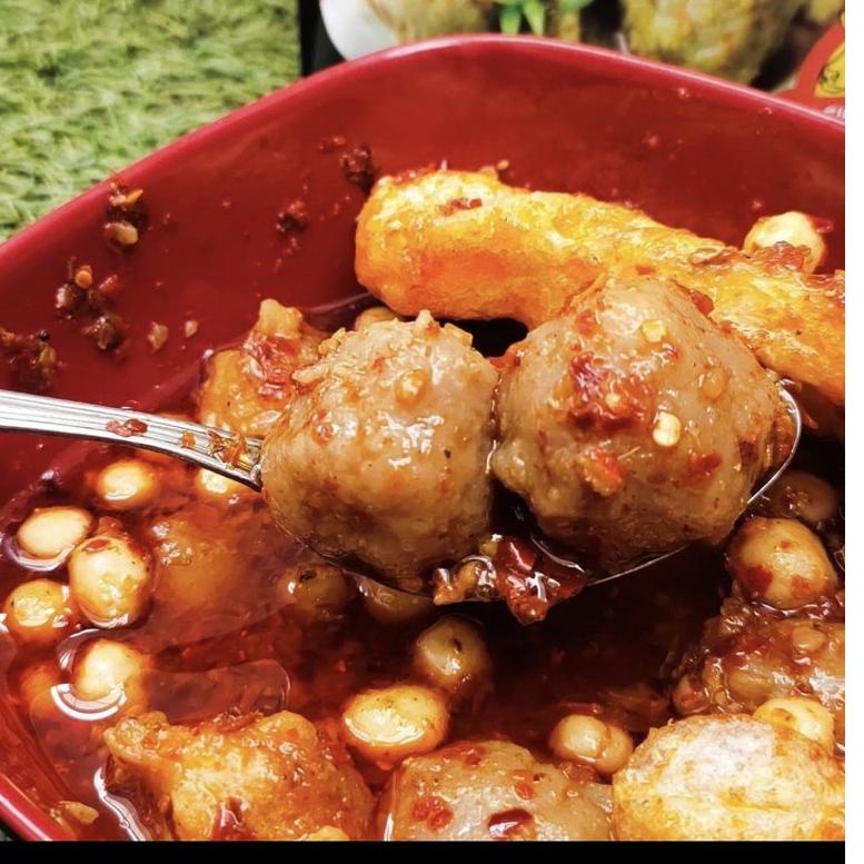 

Terlaris [BISA COD] Baso Geprek Tulang rangu Samiraos .,,.,.,