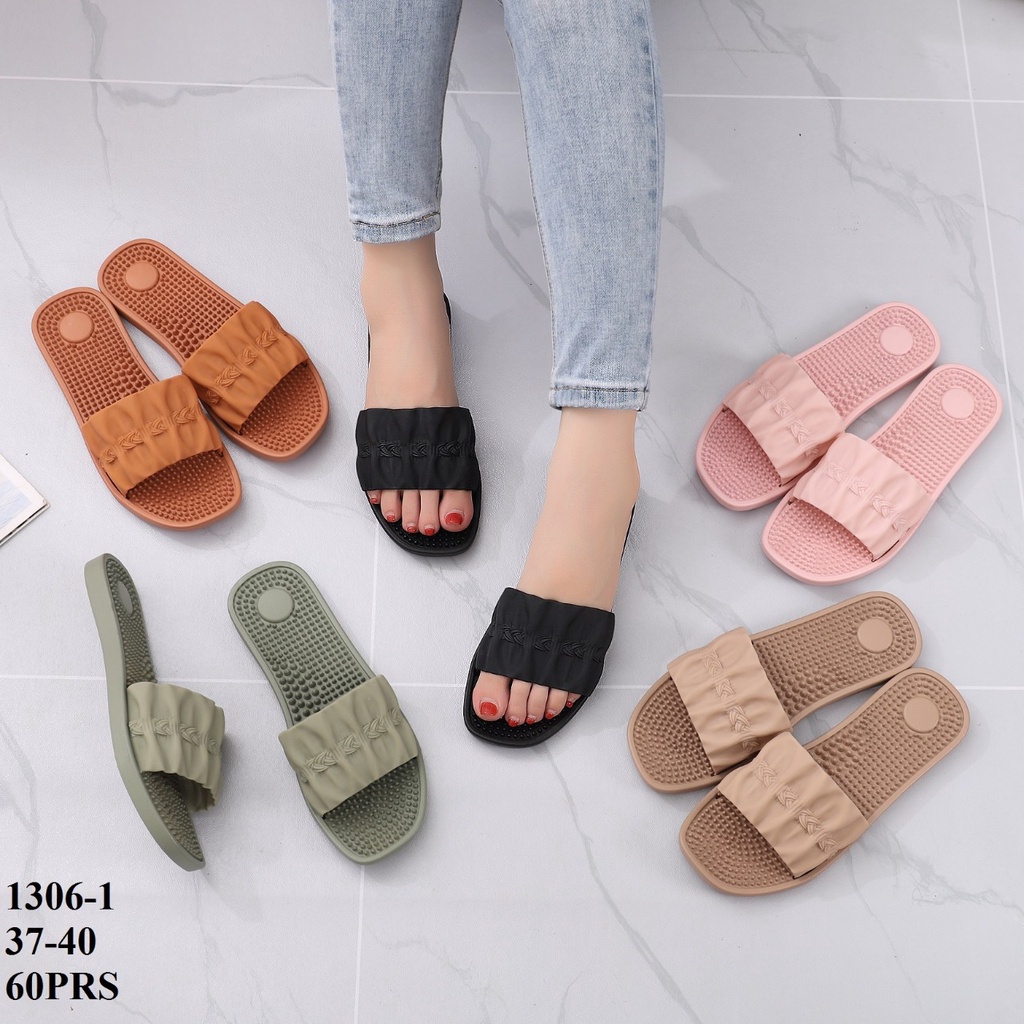 Sandal Jelly Slop Wanita Import Bahan Karet Lentur Elastis Anti Slip Balance RM - CLDY