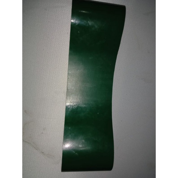 

PVC 2mm Hijau Fabrik 10cm x 140cm/E