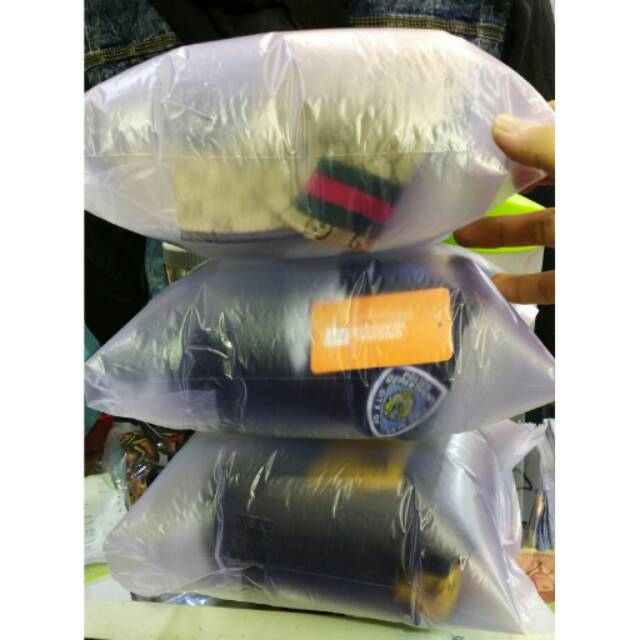 Packing Plastik Angin Topi Bungkus Plastik