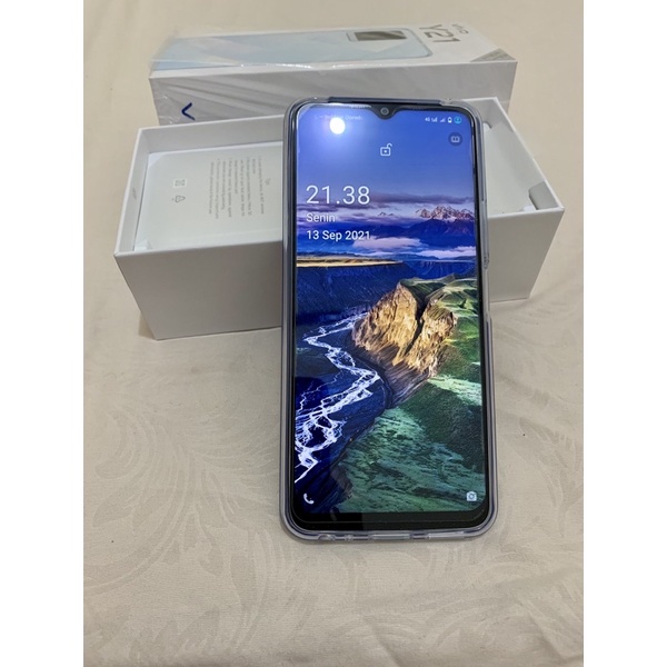 Vivo y21 like new