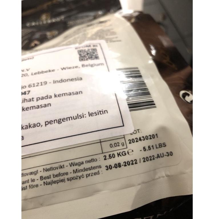 

[PRODUK 0L7FH] Callebaut Dark Noir 70,5 % Couverture per 100 gram VTR