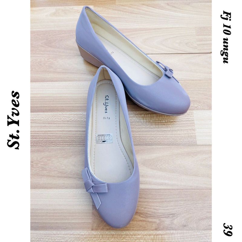 St.Yves Fj10 Ungu only size 39