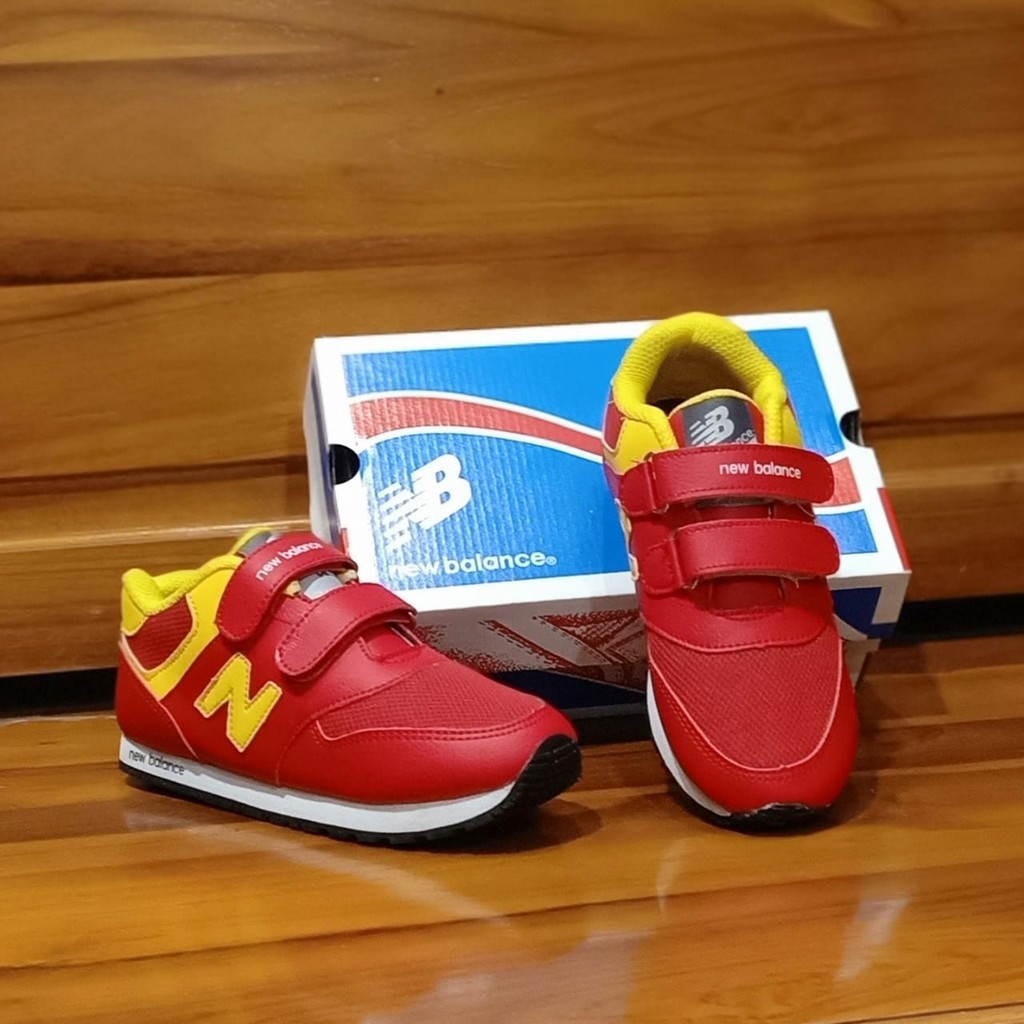 Sepatu anak sneakers murah fashion import casual terbaru olahraga tk laki laki dan perempuan(COD)