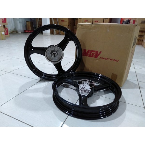 Readyy  Velg racing vixion lama lebar belakang tromol vixion old ring 17 mgv  Stok limited