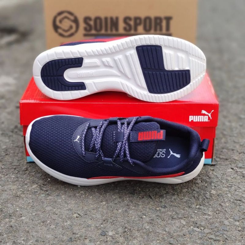 SEPATU LARI PRIA PUMA Resolve Smooth (376219-03)