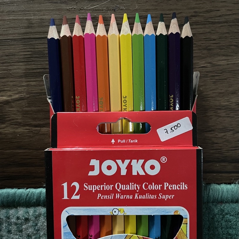 

Pensil warna Joyko isi 12