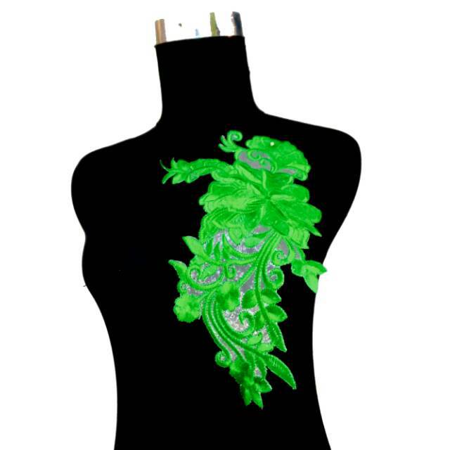 Renda bordir dada gamis