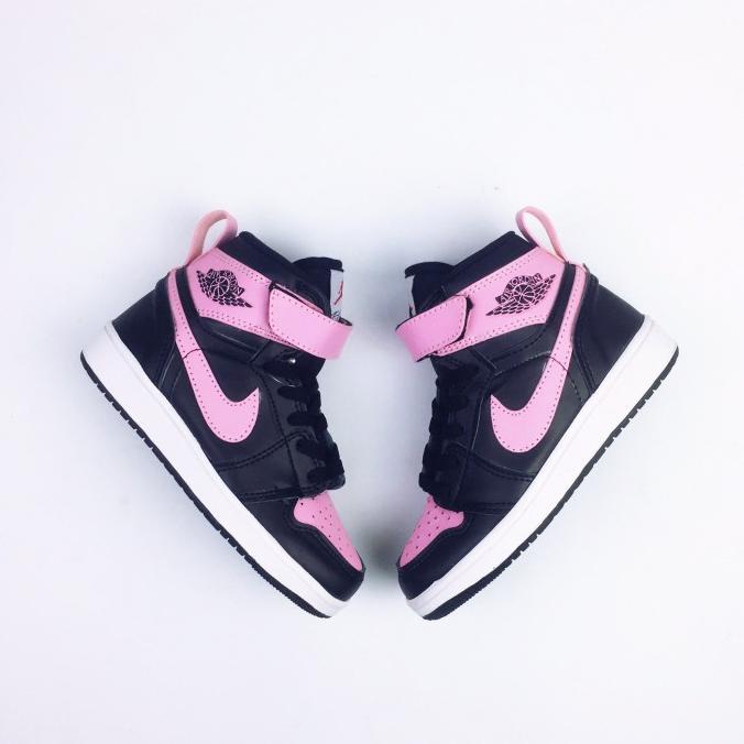 Sepatu Anak Perempuan Nike Air Jordan 1 High Kids Black Pink