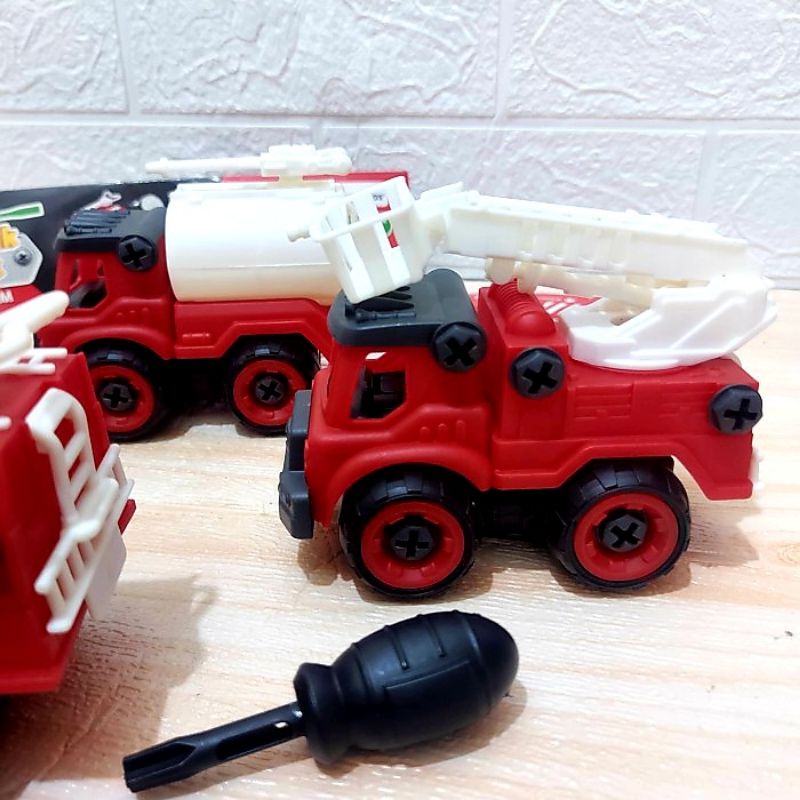 Mainan DIY Set Truk Pemadam Kebakaran - Miniatur Mobil Truck Anak Laki Cowok