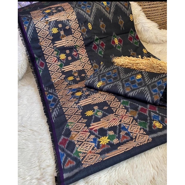 Songket Semi Songket / Bordir / Endek Tumpal Bordir / Tretes Emas / Endek