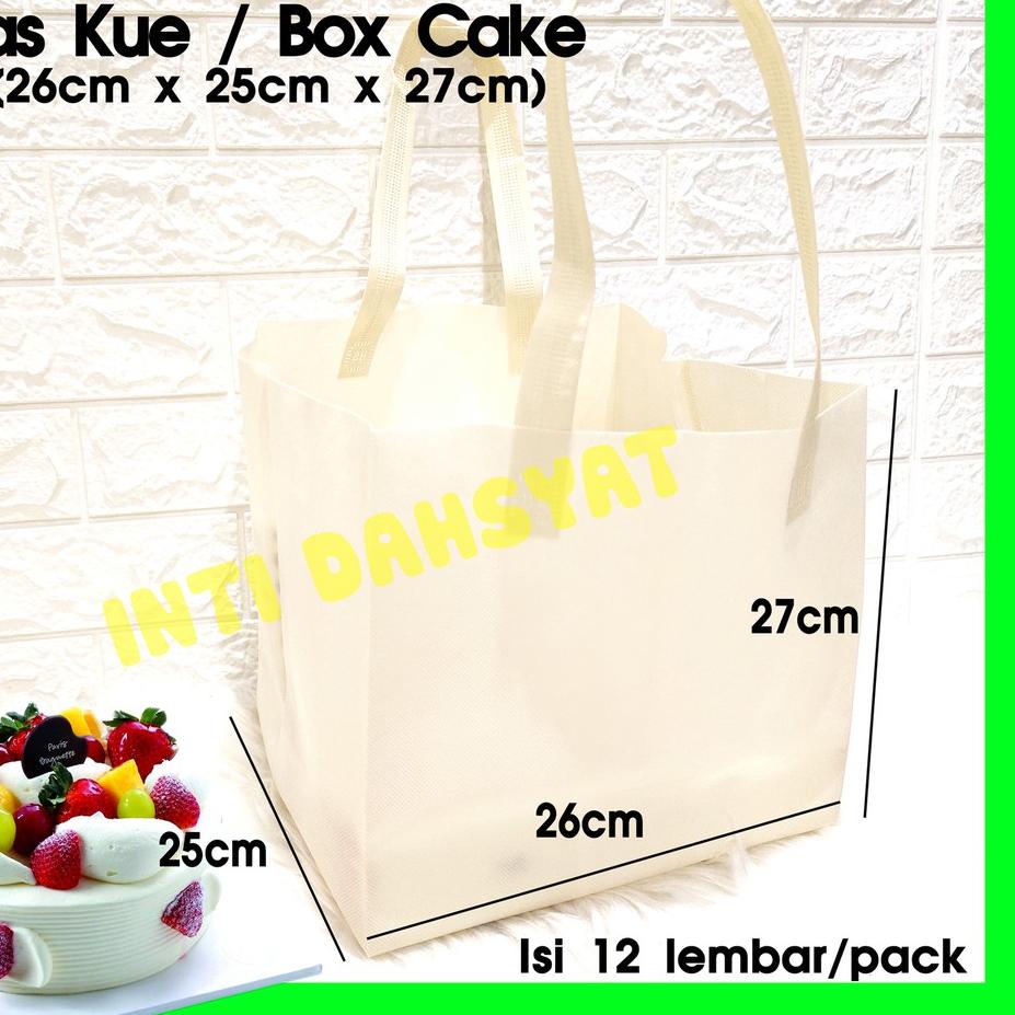 

Recomend Tas KUE / Box Cake Spunbond Goodie Bag Size 25 isi 12lembar 26cm x 25cm x27cm Tas Nasi Kotak Box Bag dan KUAT