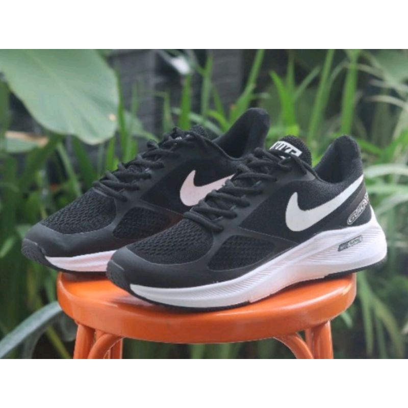 100% PREMIUM SEPATU RUNNING PRIA - SEPATU LARI PRIA - SEPATU SNEAKERS PRIA NIKE ZOOM GUIDE 10 SIZE 38-44 Vietnam