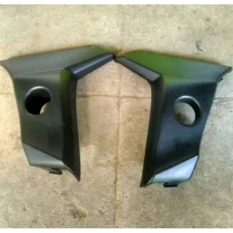 TUTUP COVER POSTEP SUPRA X 125 TUTUP COVER POSTEP BELAKANG SUPRA 125 REVO LAMA