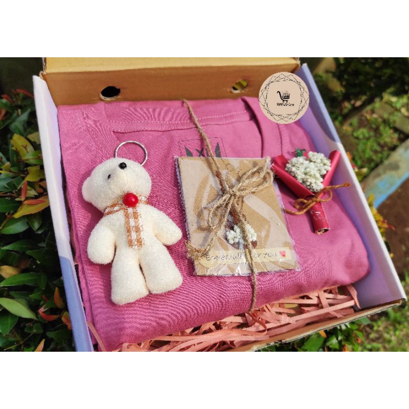 

Kado Ulang Tahun Ultah Wisuda Hadiah Gift Box Unik Cewe Cowo Temen Pacar Sahabat