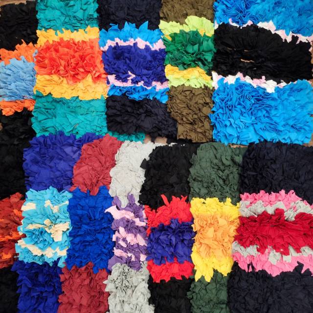 Keset  Kain  Perca  Kaos   /   Keset  Kain   /   Keset  Kaos    /    Keset  Kain  Perca