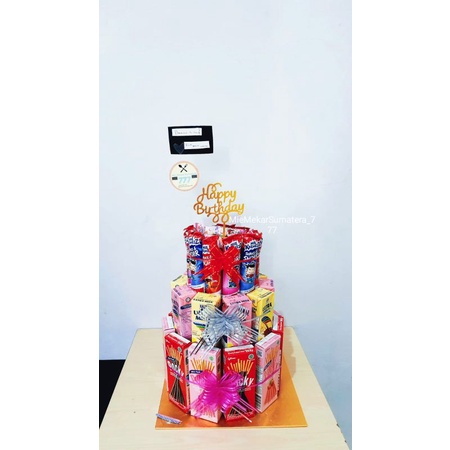 SNACK TOWER/KUE ULANGTAHUN/SNACK CAKE/SNACK TART/SNACK ULTAH/BIRTHDAY TOWER/KADO ULTAH/KADO WISUDA/B