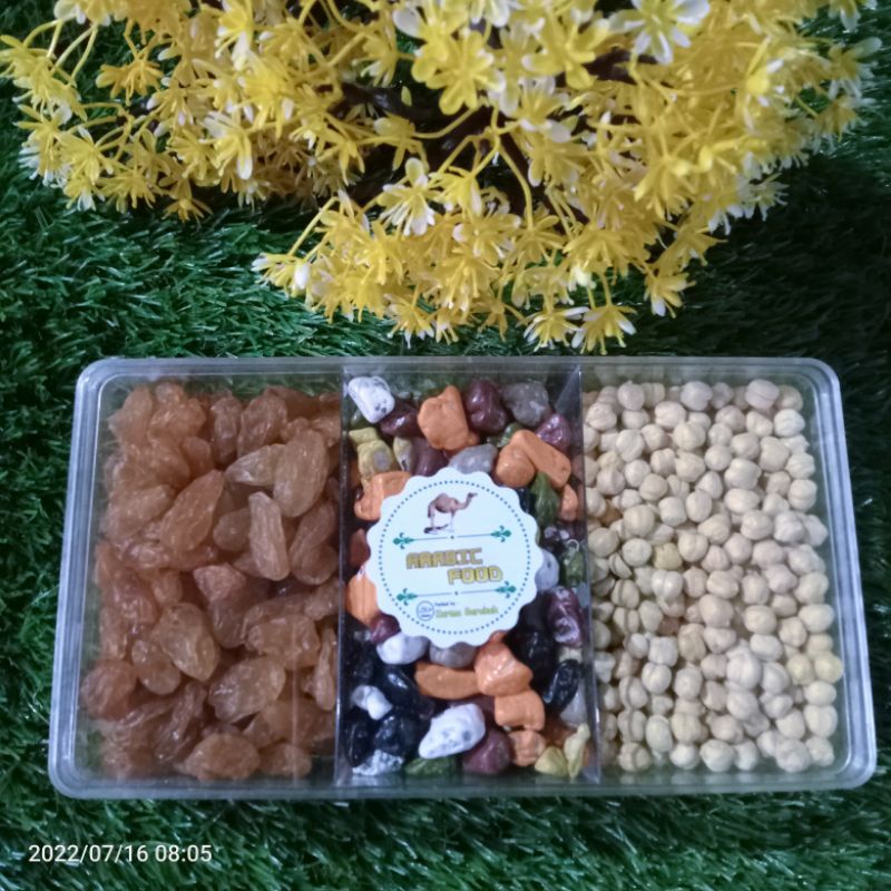 paket hampers cemilan oleh oleh haji dan umroh exclusive