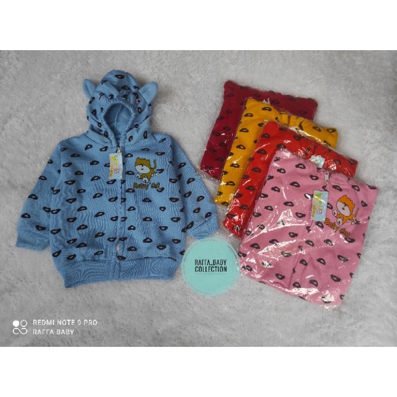 SWEATER BAYI , MOTIF BABY CAT